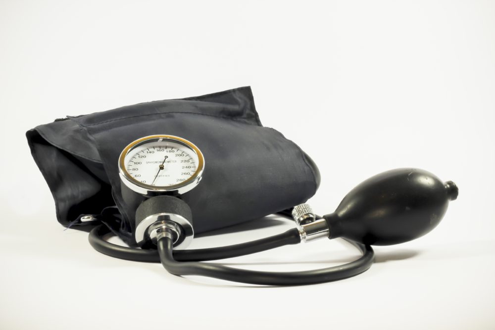 blood-pressure-pressure-gauge