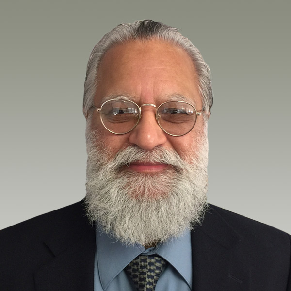 a headshot of Tejinder Ghuman