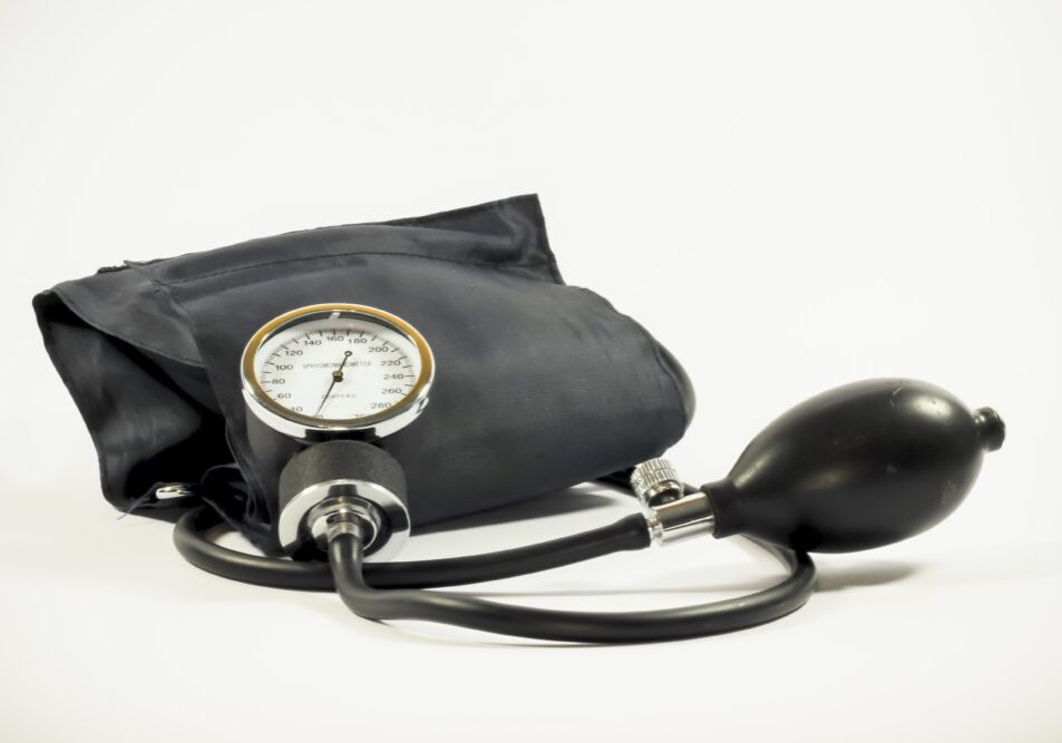 blood-pressure-pressure-gauge